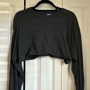 Aritzia Tna Cropped Boyfriend Tee